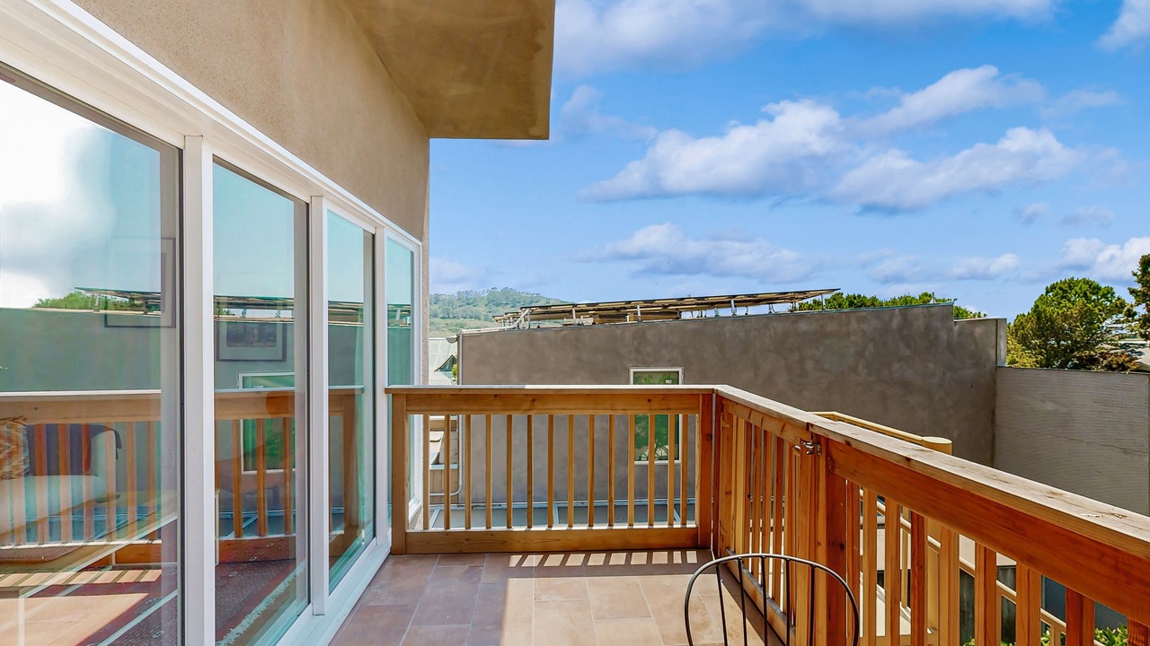 Photo of Patio Balcony in Del Mar Heights