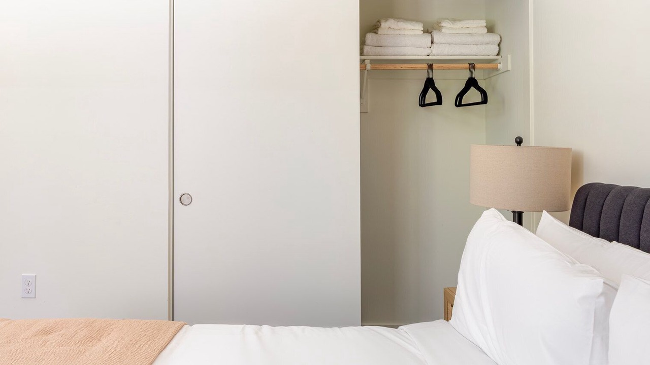 Photo of Bedroom in Alameda