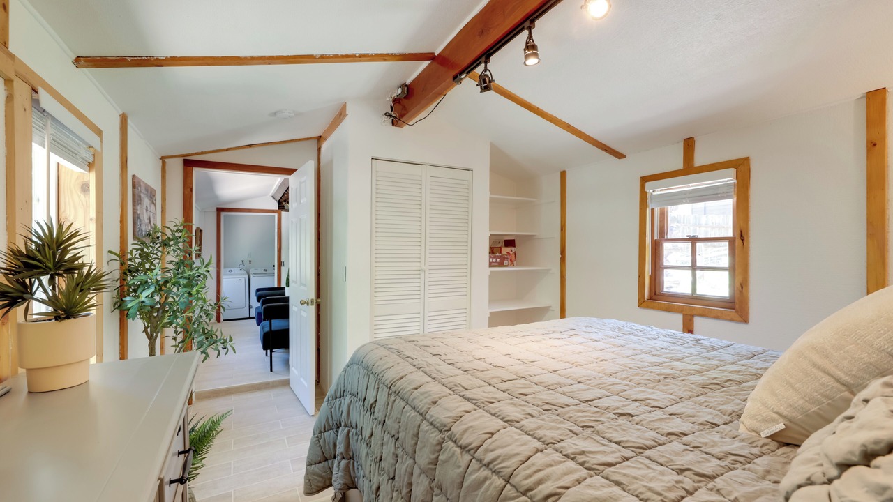 Photo of Bedroom in Mount Laguna