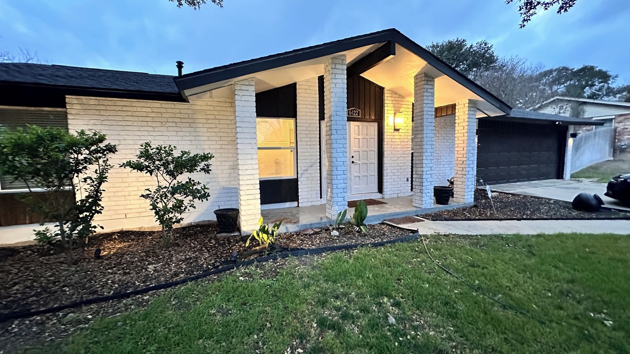 Photo of Outdoor in Leon Valley