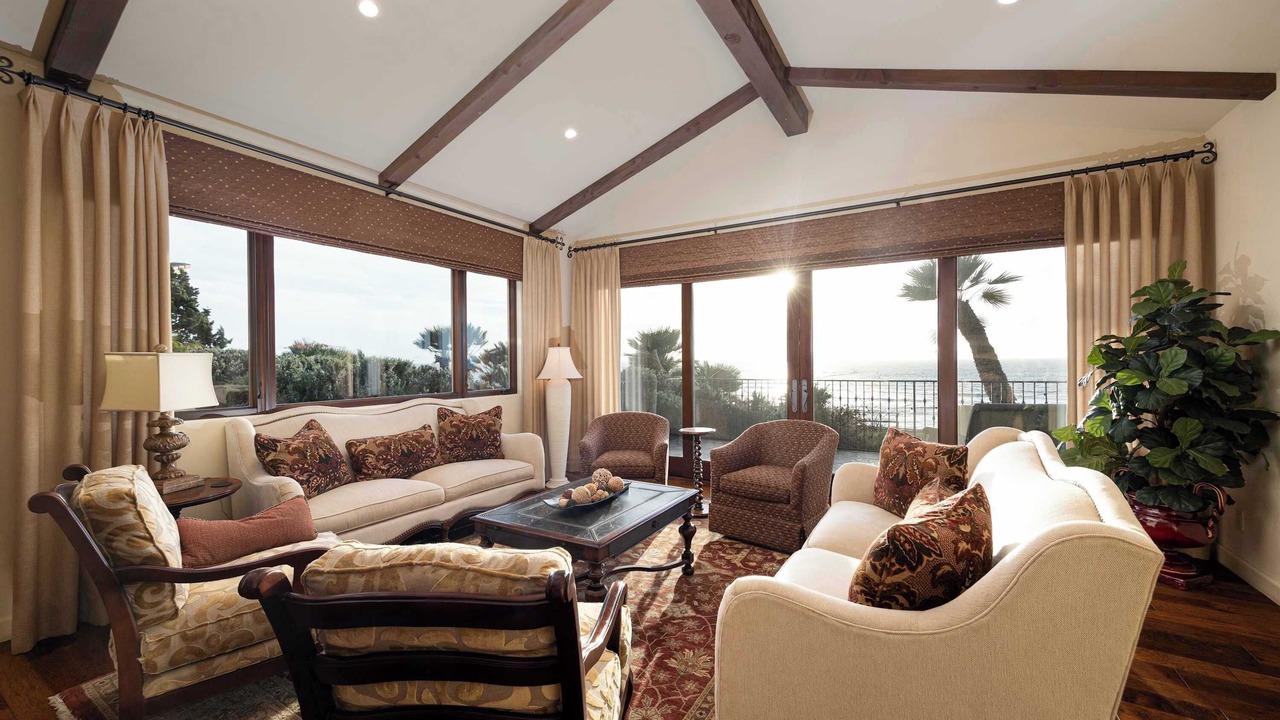 Photo of Livingroom in Sunset Cliffs