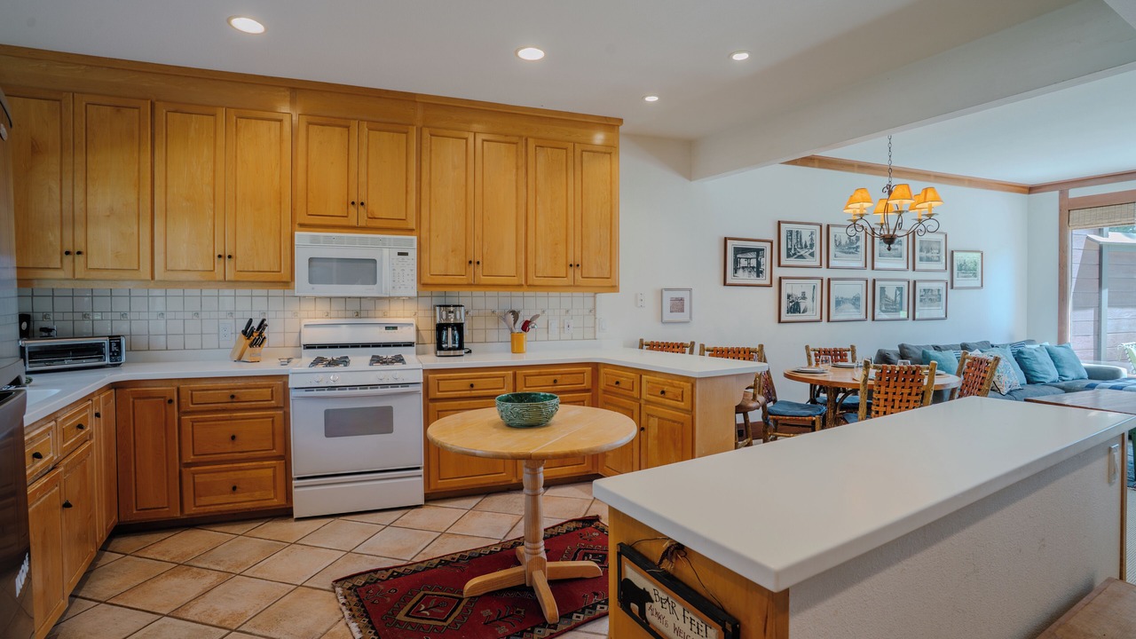 Photo of Kitchen in Tahoe Sierra Estates