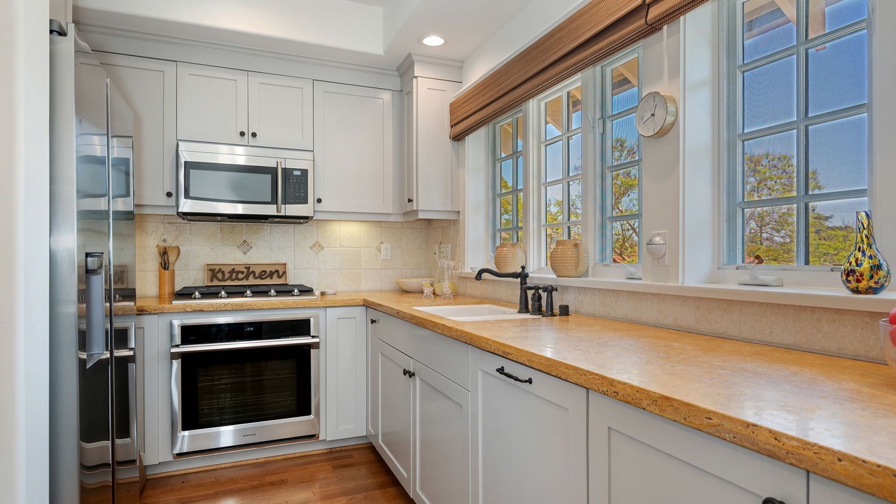 Photo of Kitchen in Laguna