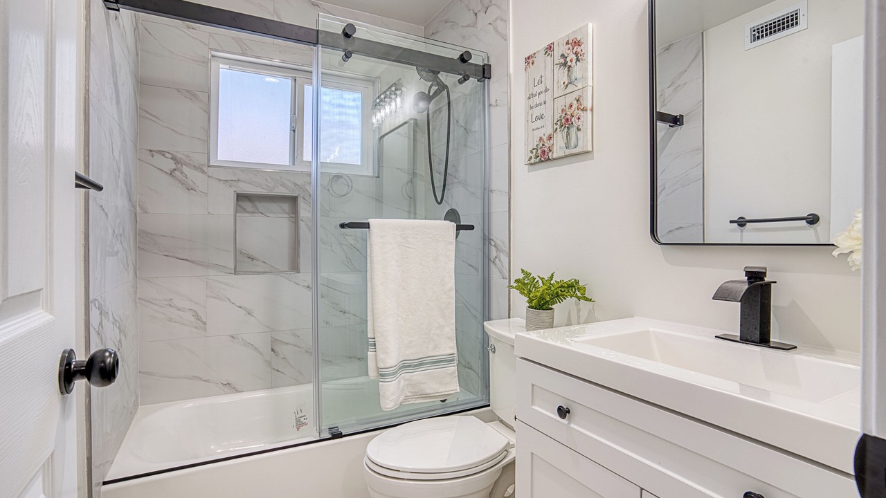 Photo of Bathroom in Livermore