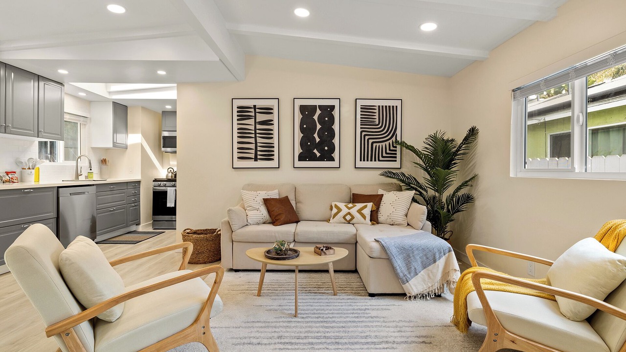 Photo of Livingroom in Marina del Rey