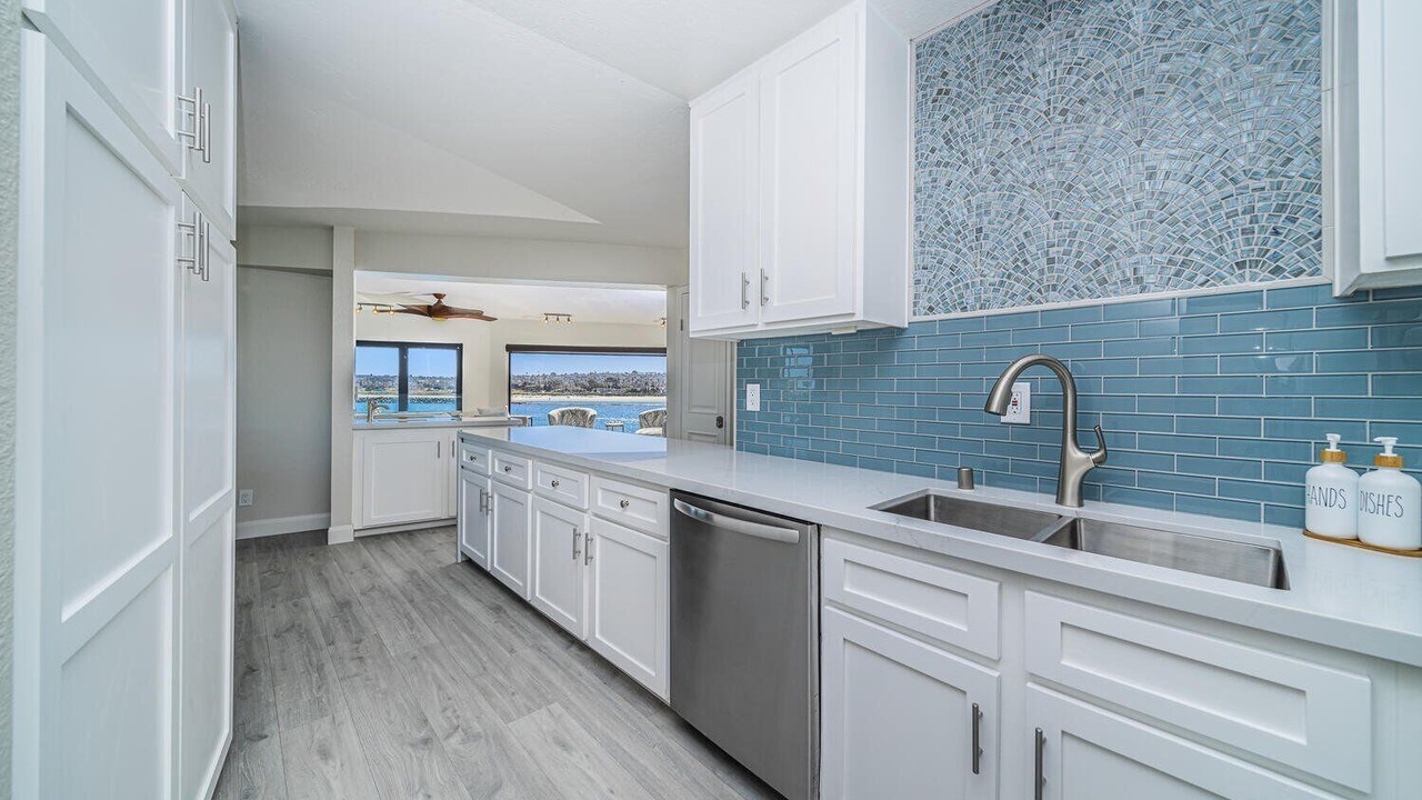 Photo of Kitchen in South Mission Beach