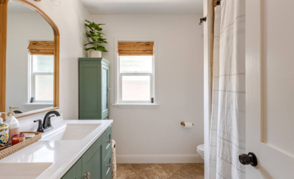 Photo of Bathroom in Bakersfield