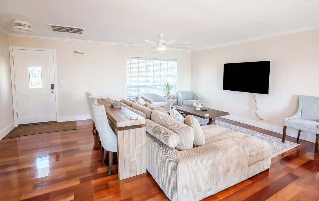 Photo of Livingroom in Upper Lake
