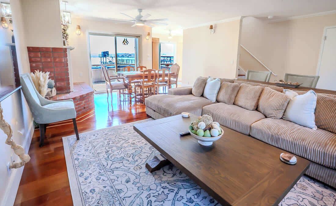 Photo of Livingroom in Upper Lake