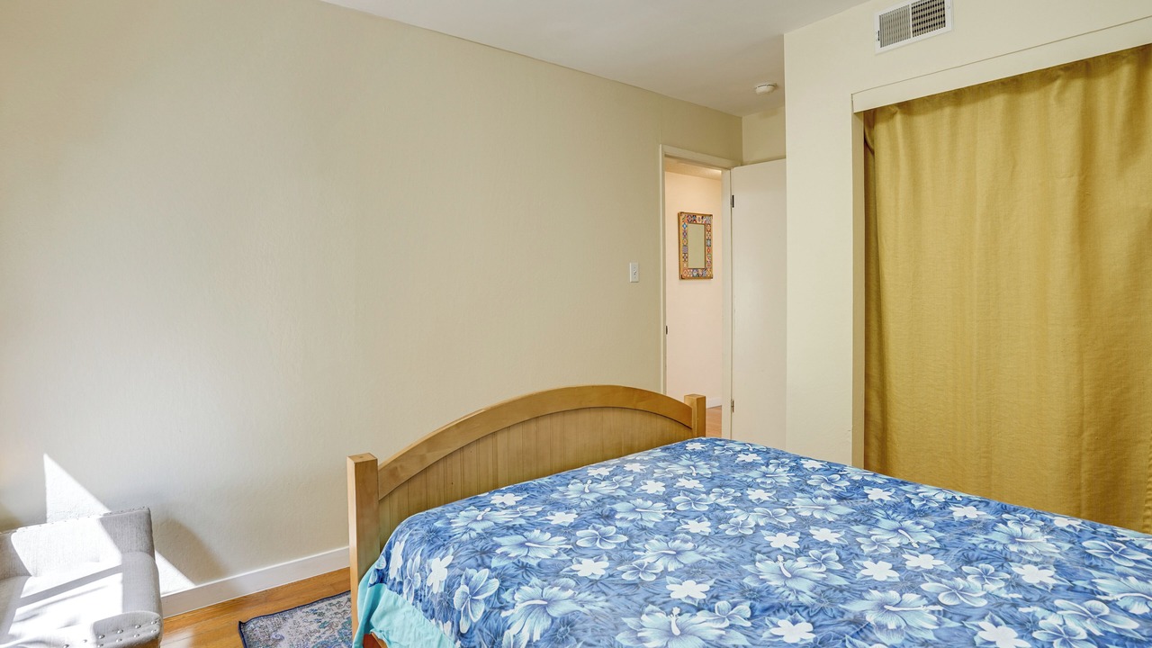 Photo of Bedroom in Pinole