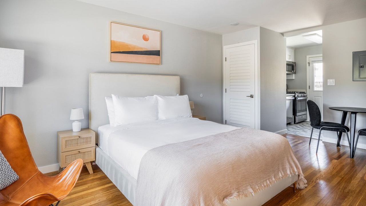 Photo of Bedroom in Menlo Park