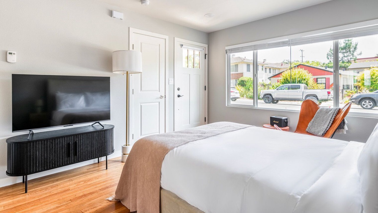 Photo of Bedroom in Menlo Park