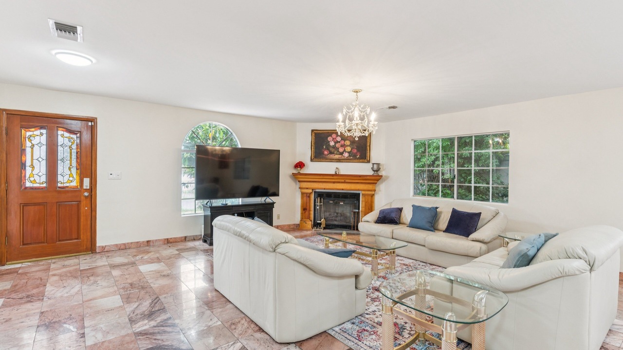 Photo of Bedroom in Los Feliz