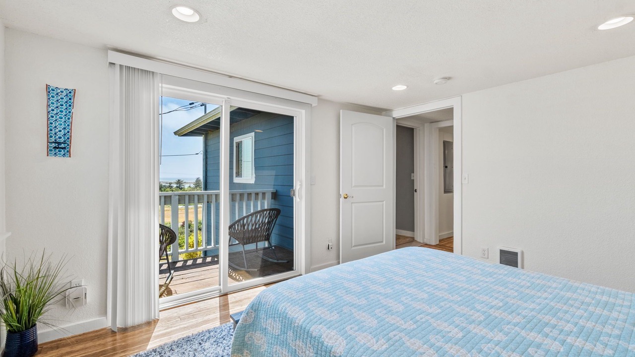 Photo of Bedroom in Smith River