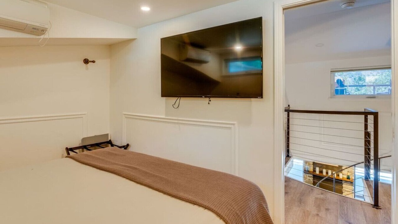 Photo of Bedroom in Kaweah