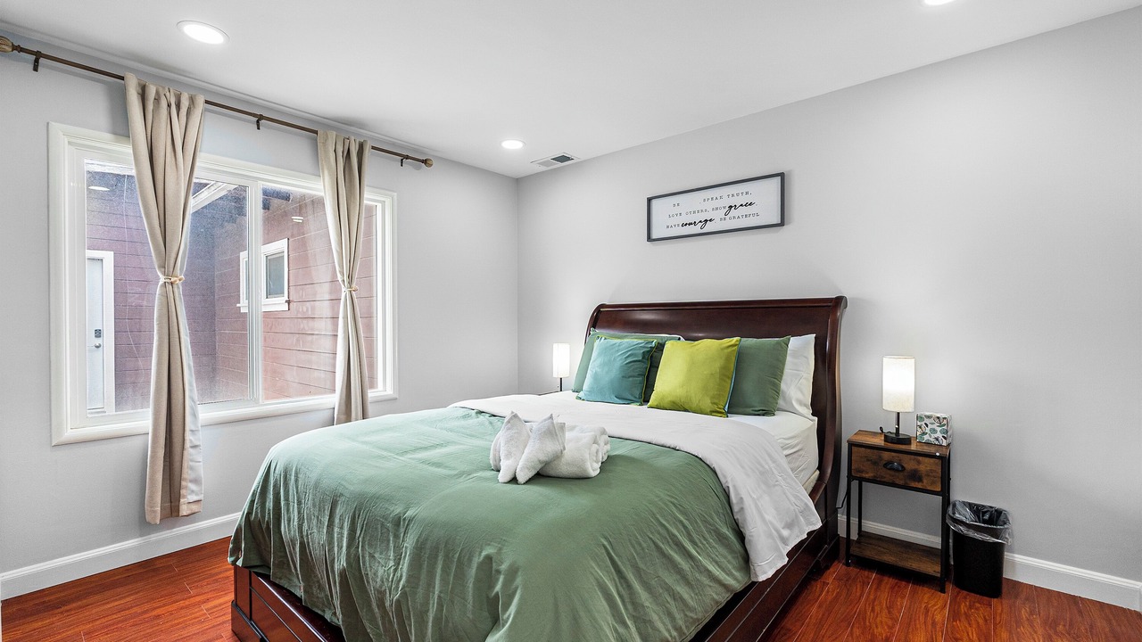 Photo of Bedroom in Millbrae
