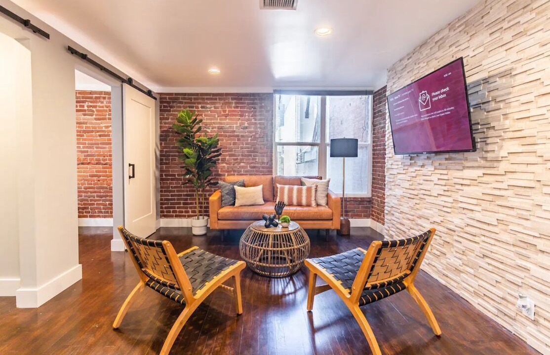 Photo of Livingroom in Gaslamp Quarter