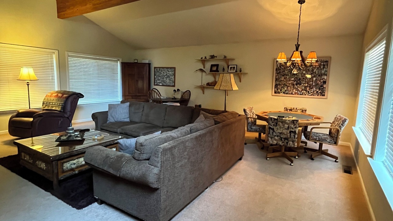 Photo of Bedroom in Lake Almanor West