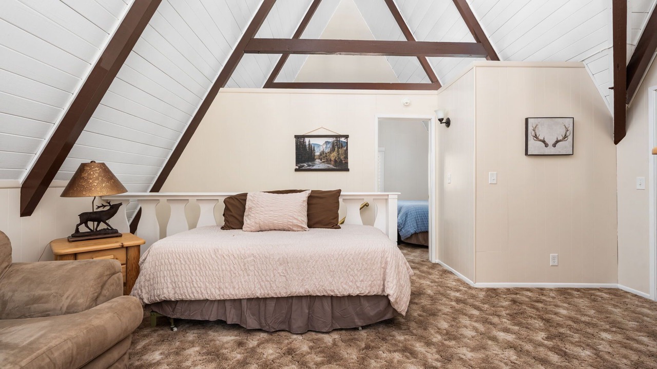 Photo of Bedroom in Sierra Cedars