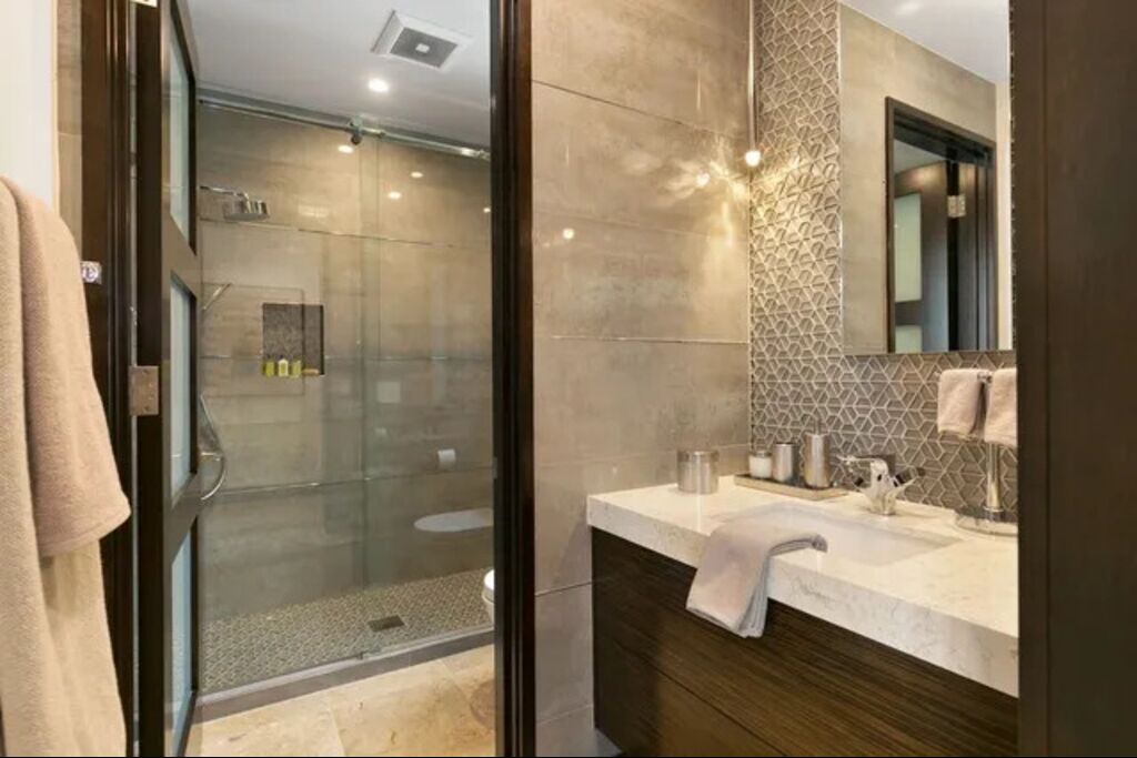 Photo of Bathroom in Hermosa Beach