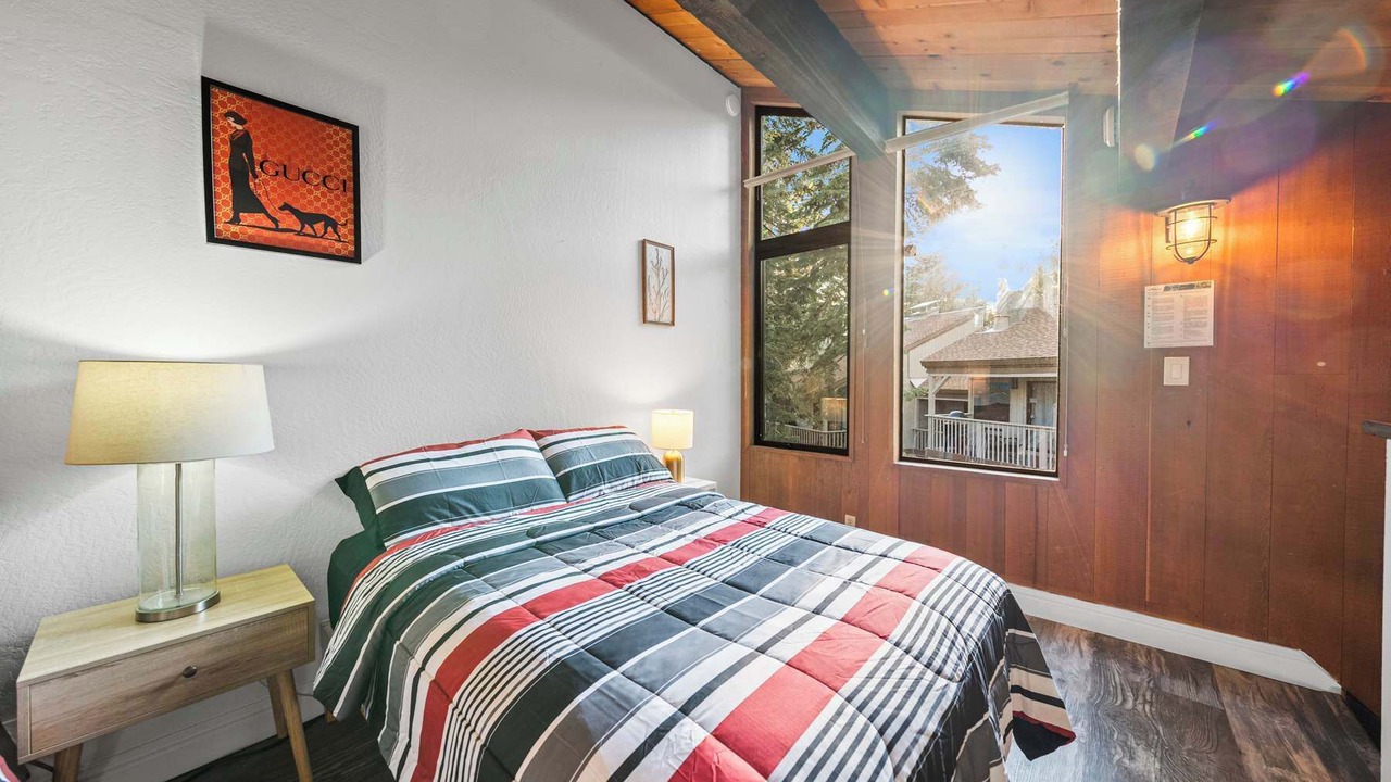 Photo of Bedroom in Kings Beach
