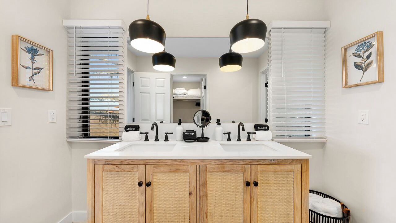 Photo of Bathroom in Sunset Cliffs