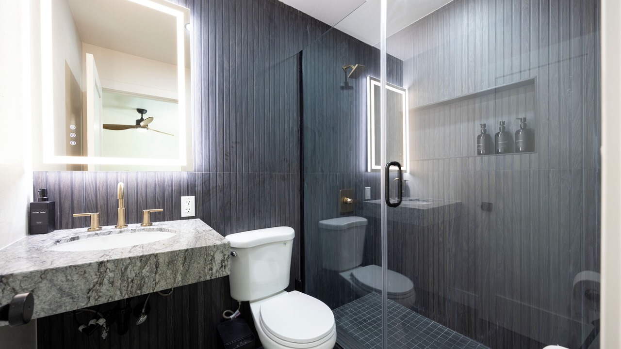 Photo of Bathroom in Mountain View Estates