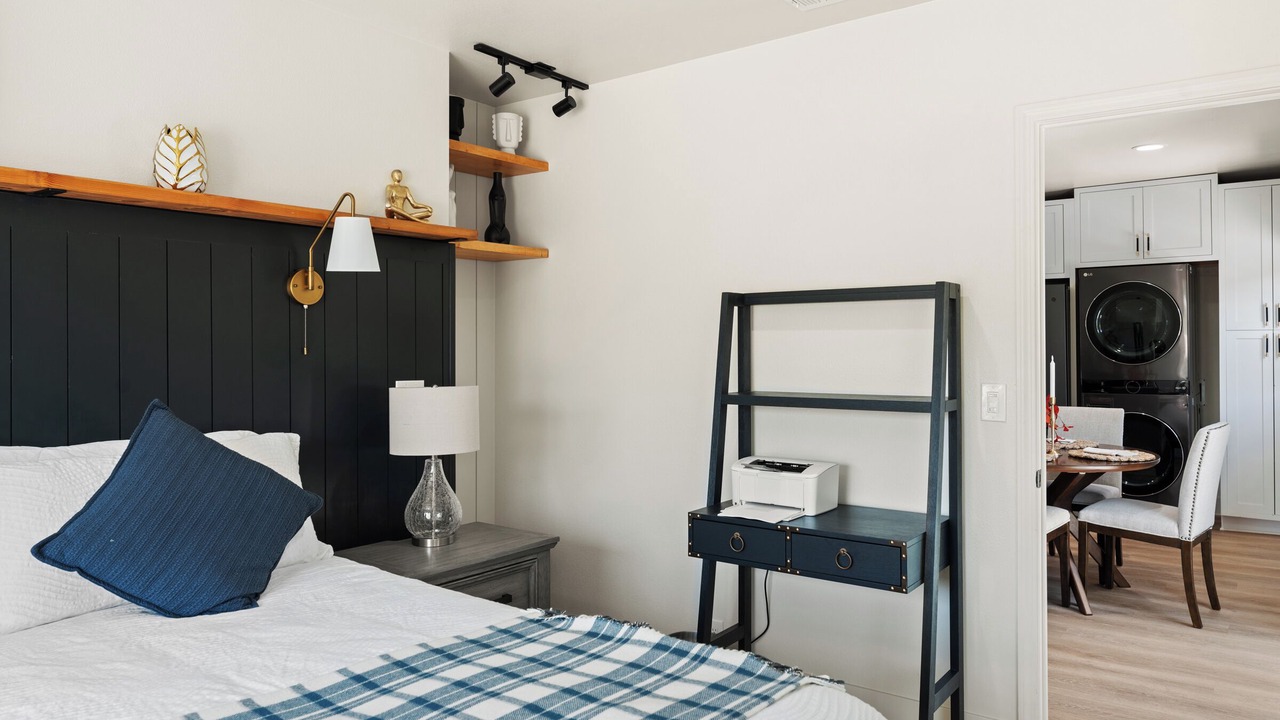 Photo of Bedroom in Park Mesa Heights