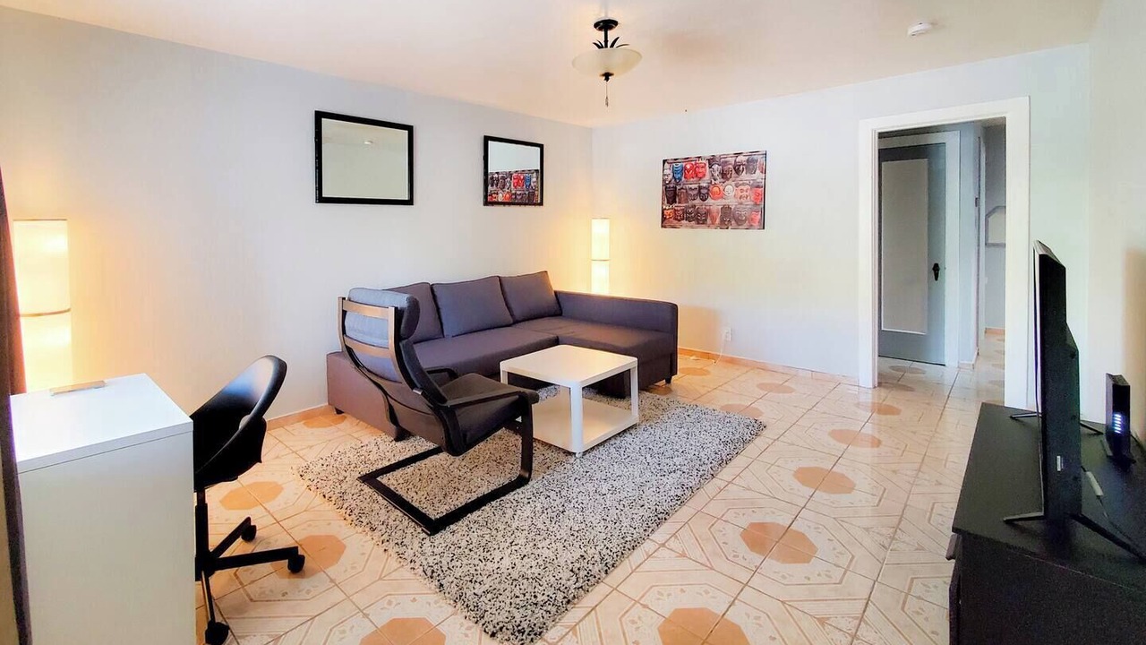 Photo of Livingroom in San Bruno