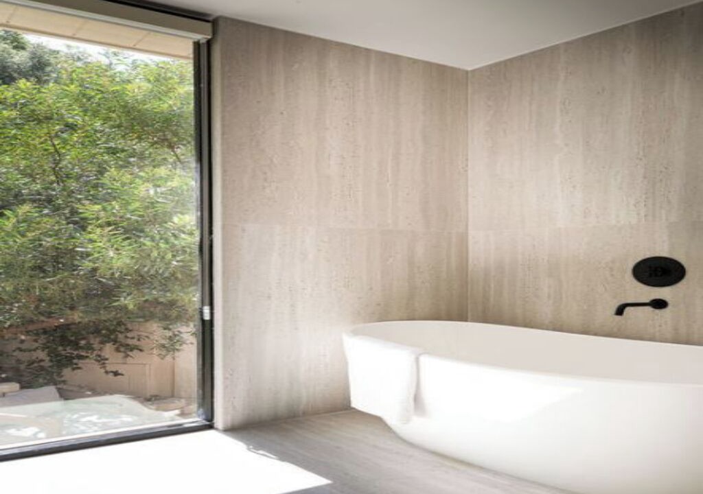 Photo of Bathroom in Studio City