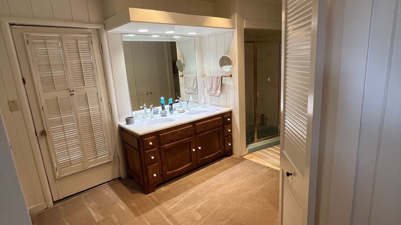Photo of Bathroom in Noddin