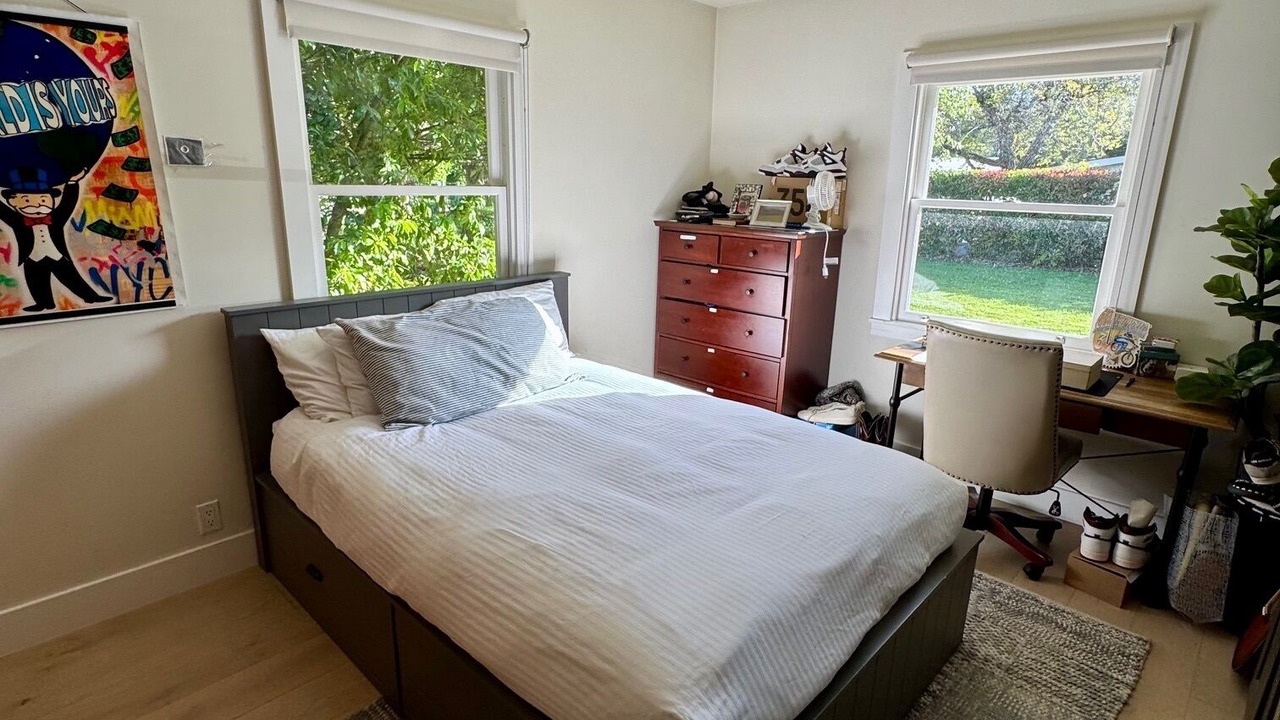 Photo of Bedroom in Oakville