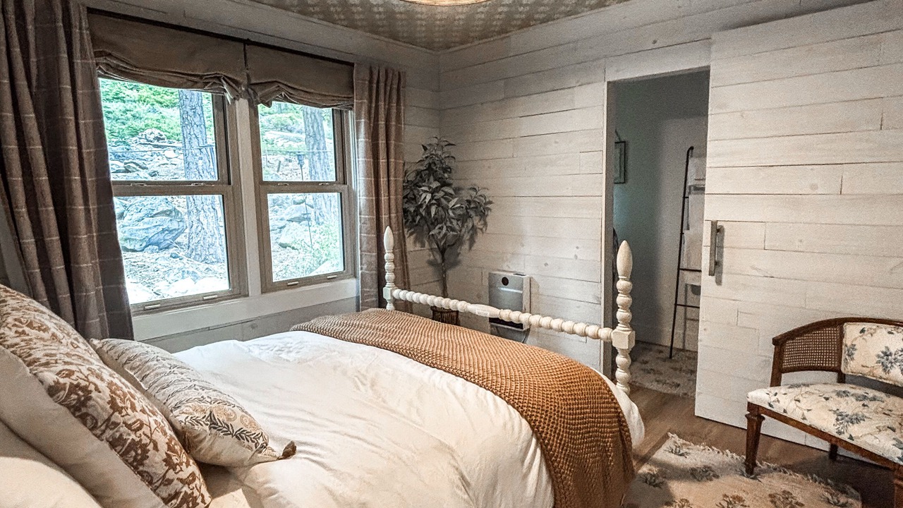 Photo of Bedroom in Carnelian Woods