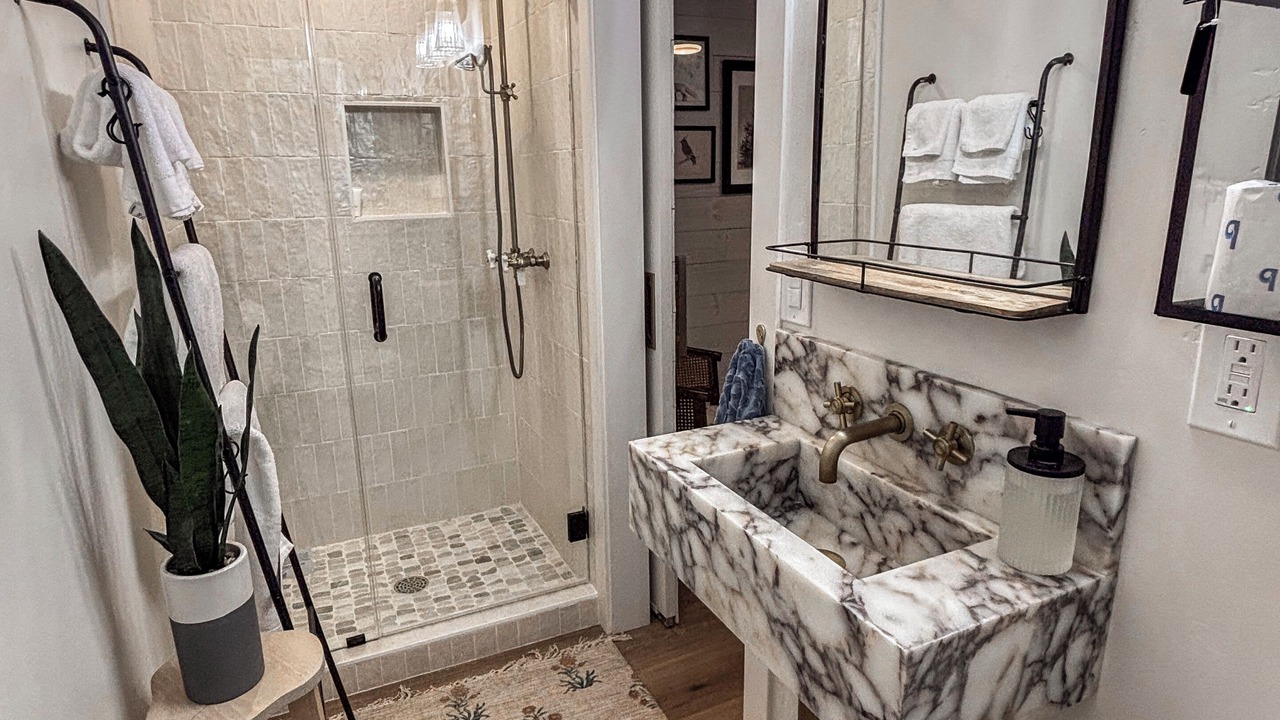 Photo of Bathroom in Carnelian Woods