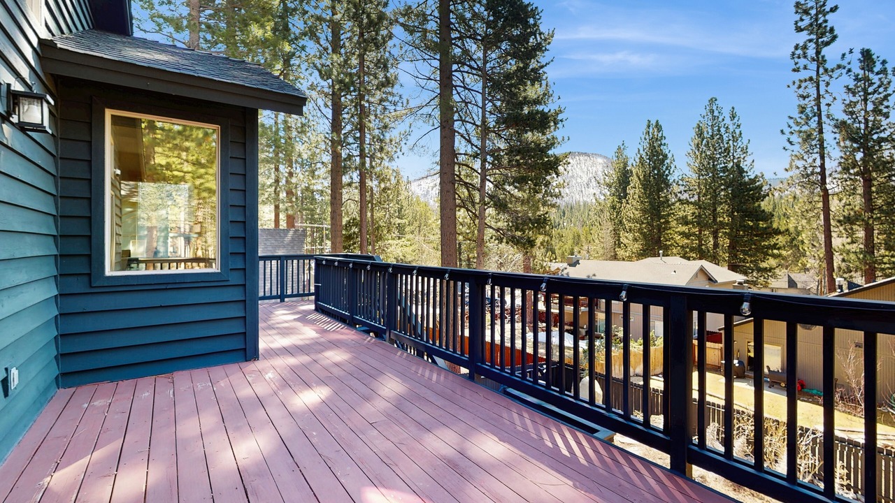 Photo of Patio Balcony in Tahoe Paradise