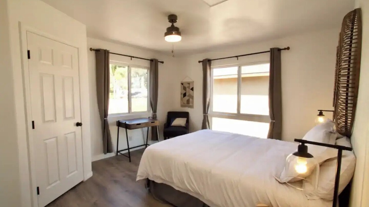 Photo of Bedroom in Pacific Beach