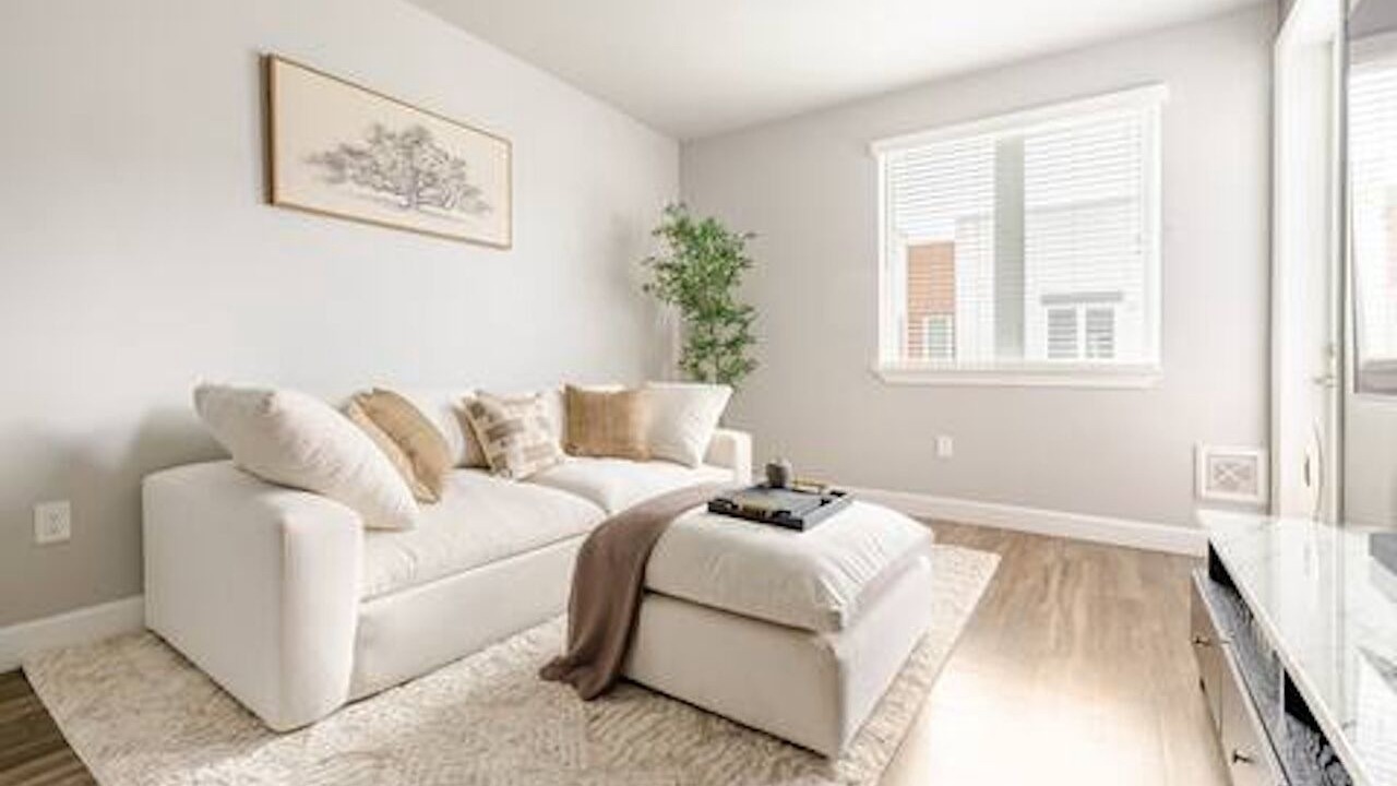 Photo of Livingroom in Downtown Sacramento