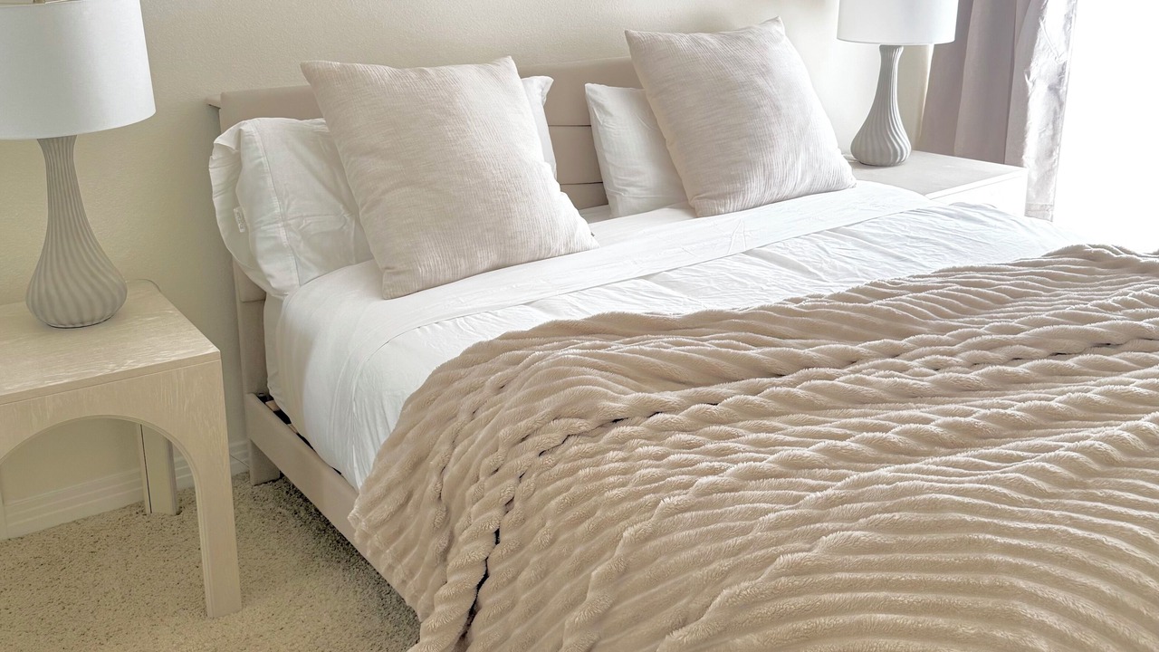 Photo of Bedroom in Marina Peninsula