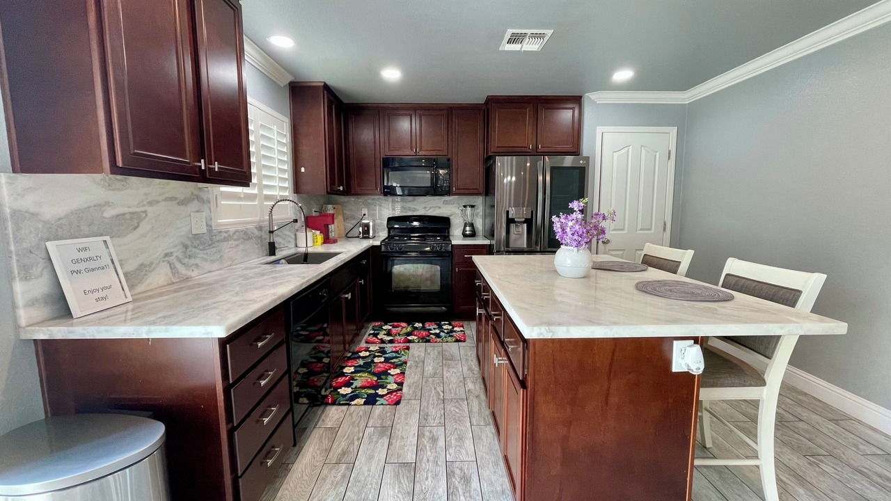 Photo of Kitchen in Roosevelt