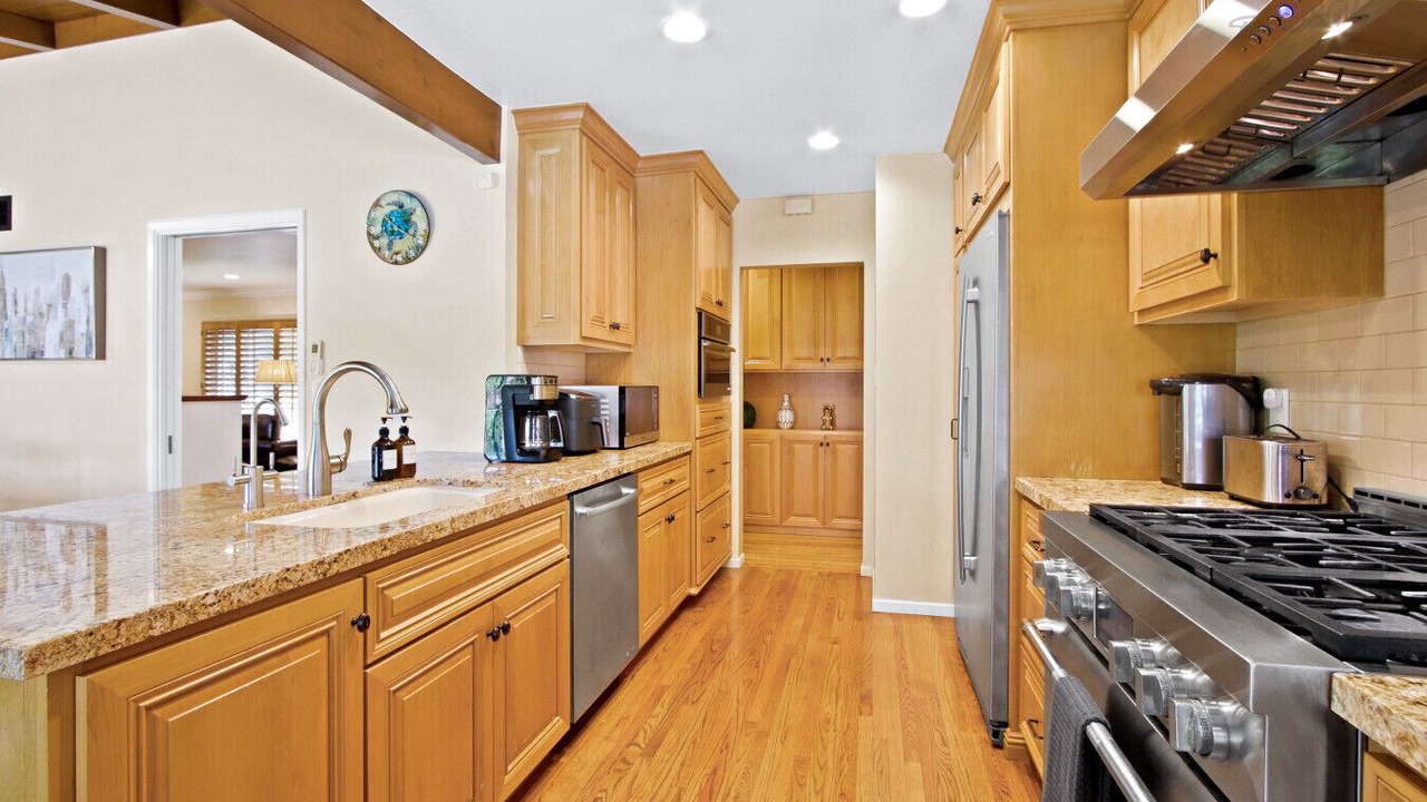 Photo of Kitchen in Covina