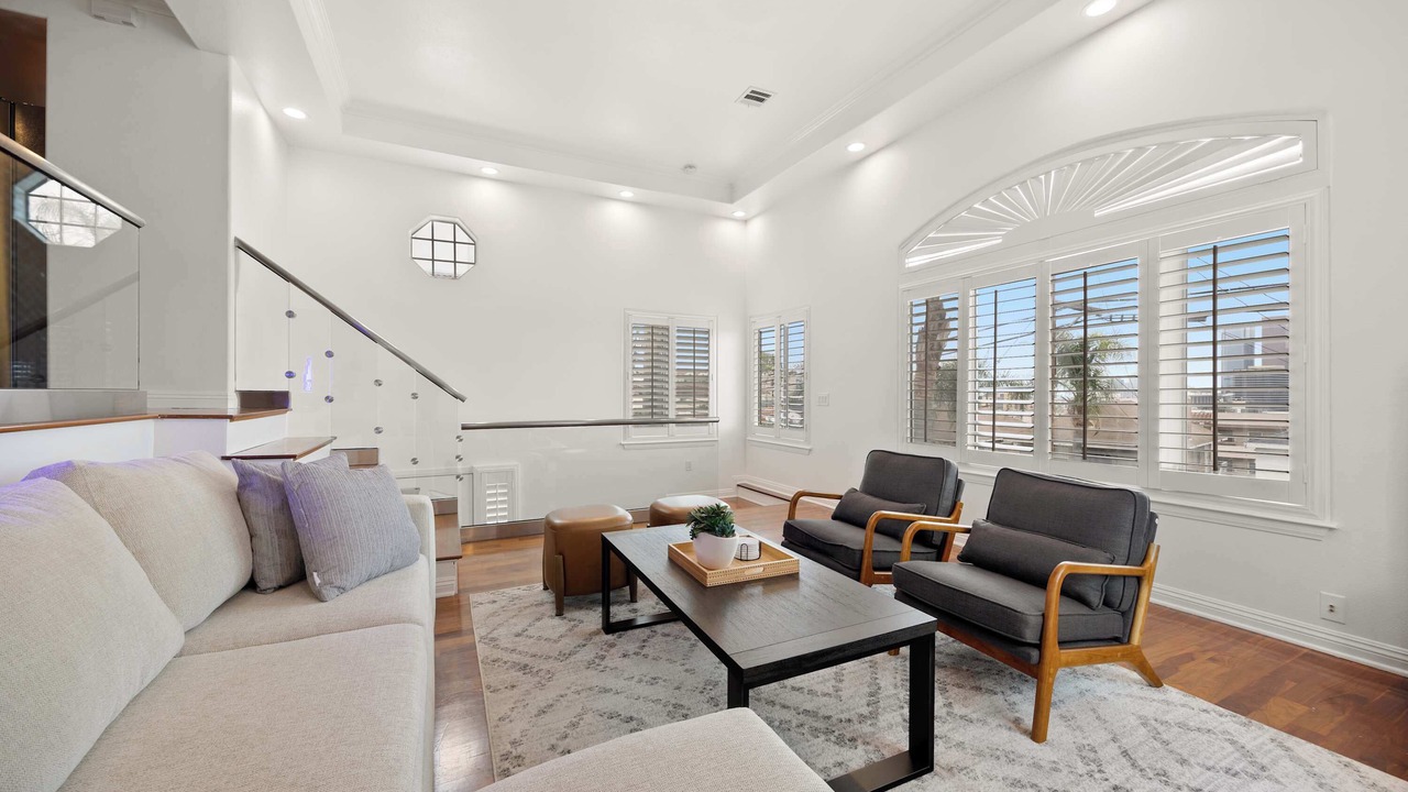 Photo of Livingroom in Downtown Los Angeles