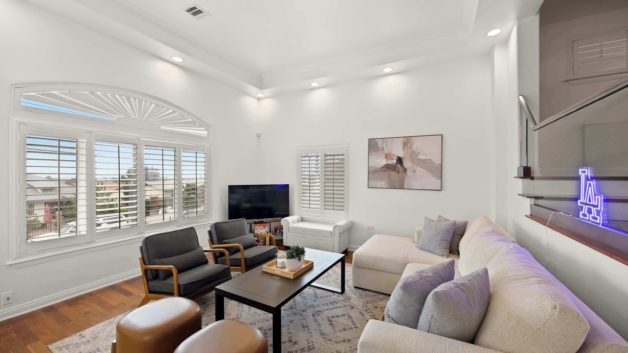 Photo of Livingroom in Downtown Los Angeles