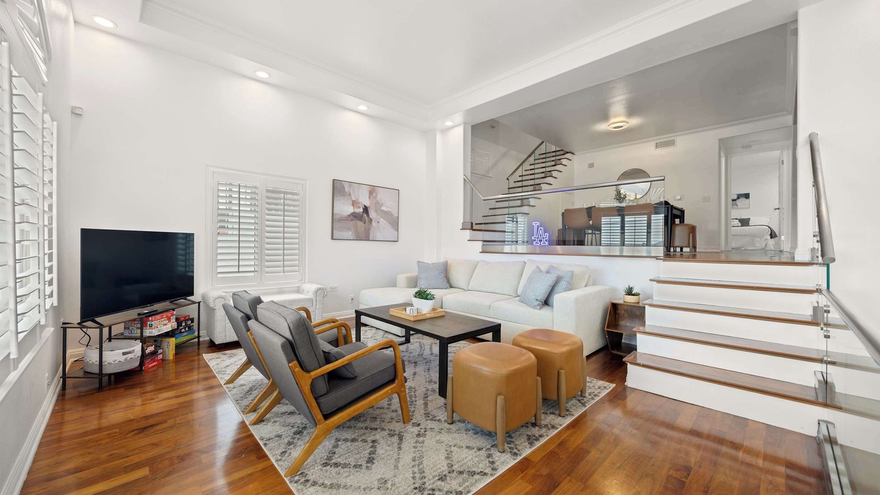 Photo of Livingroom in Downtown Los Angeles