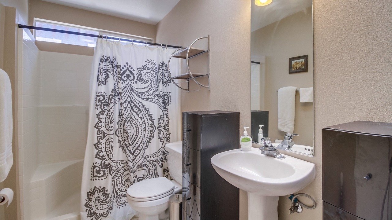 Photo of Bathroom in Little Italy