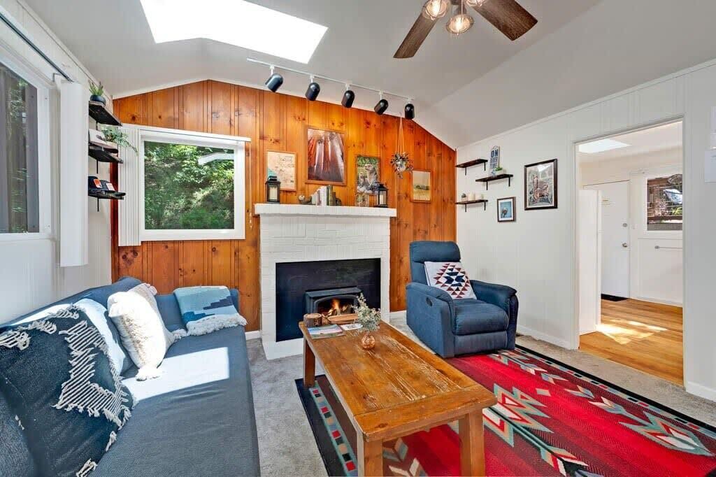 Photo of Bedroom in Rio Nido