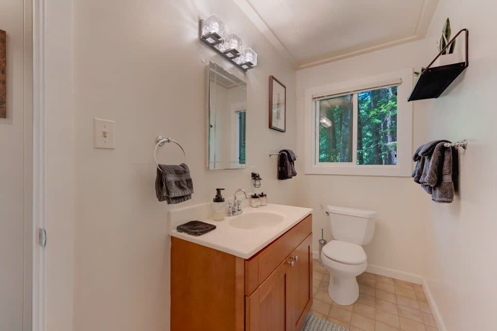 Photo of Bathroom in Rio Nido