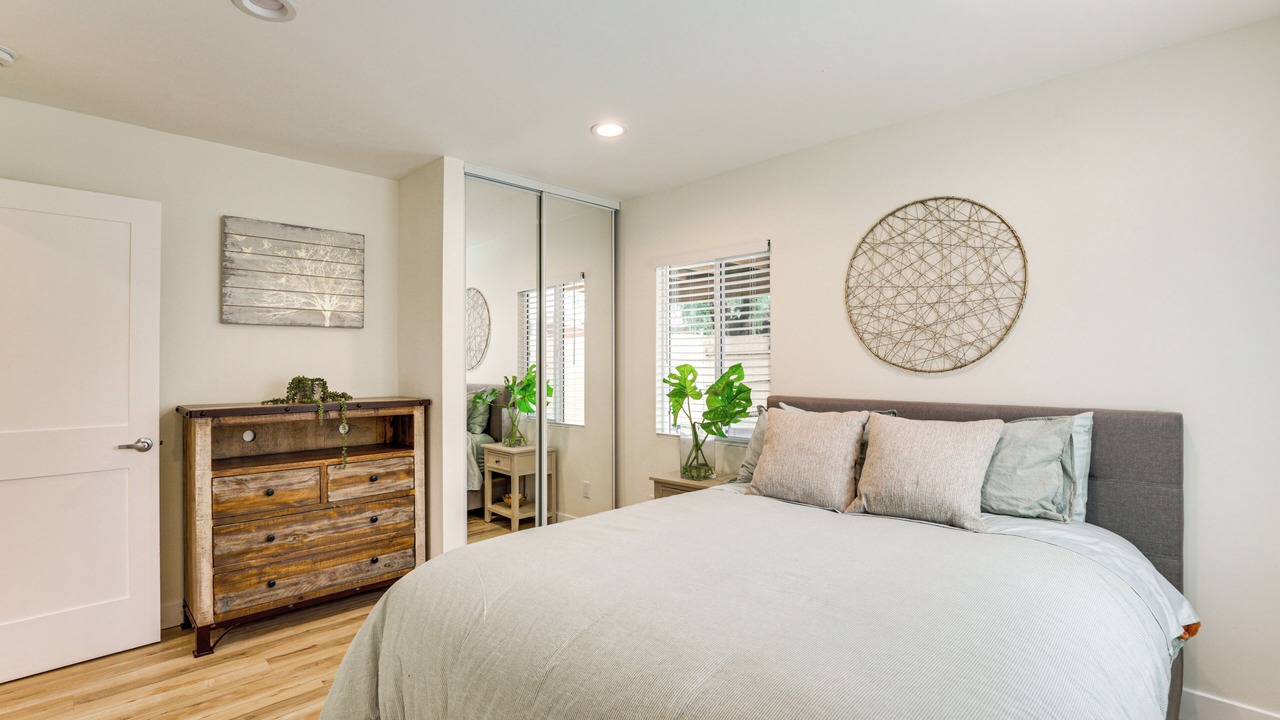 Photo of Bedroom in Lincoln Acres