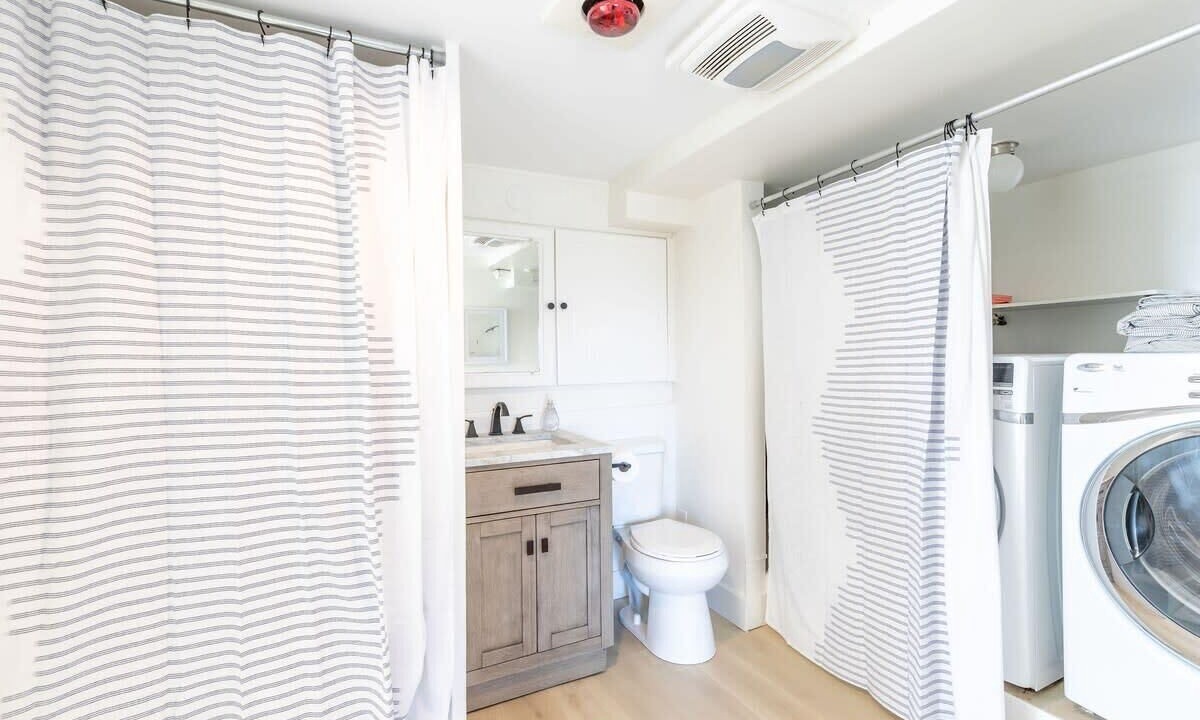 Photo of Bathroom in Moss Beach