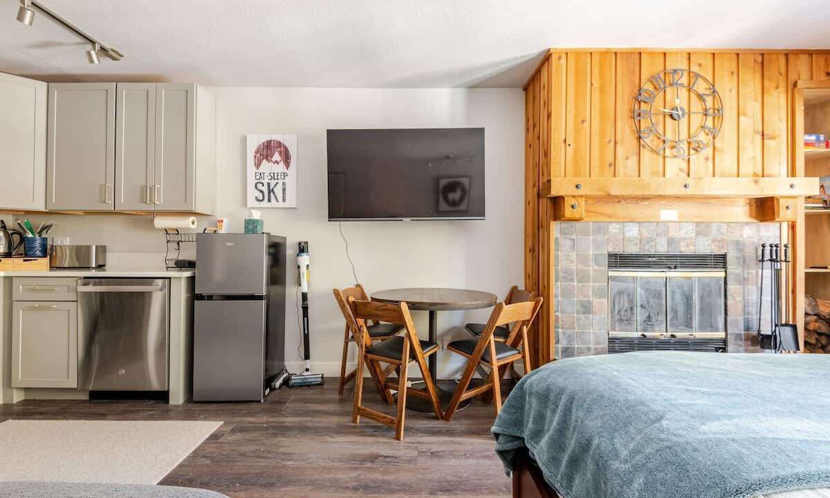 Photo of Bedroom in Kirkwood