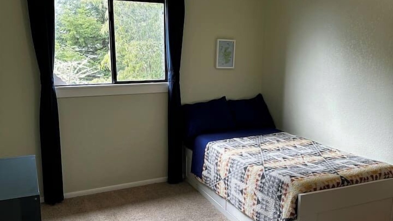 Photo of Bedroom in Arcata